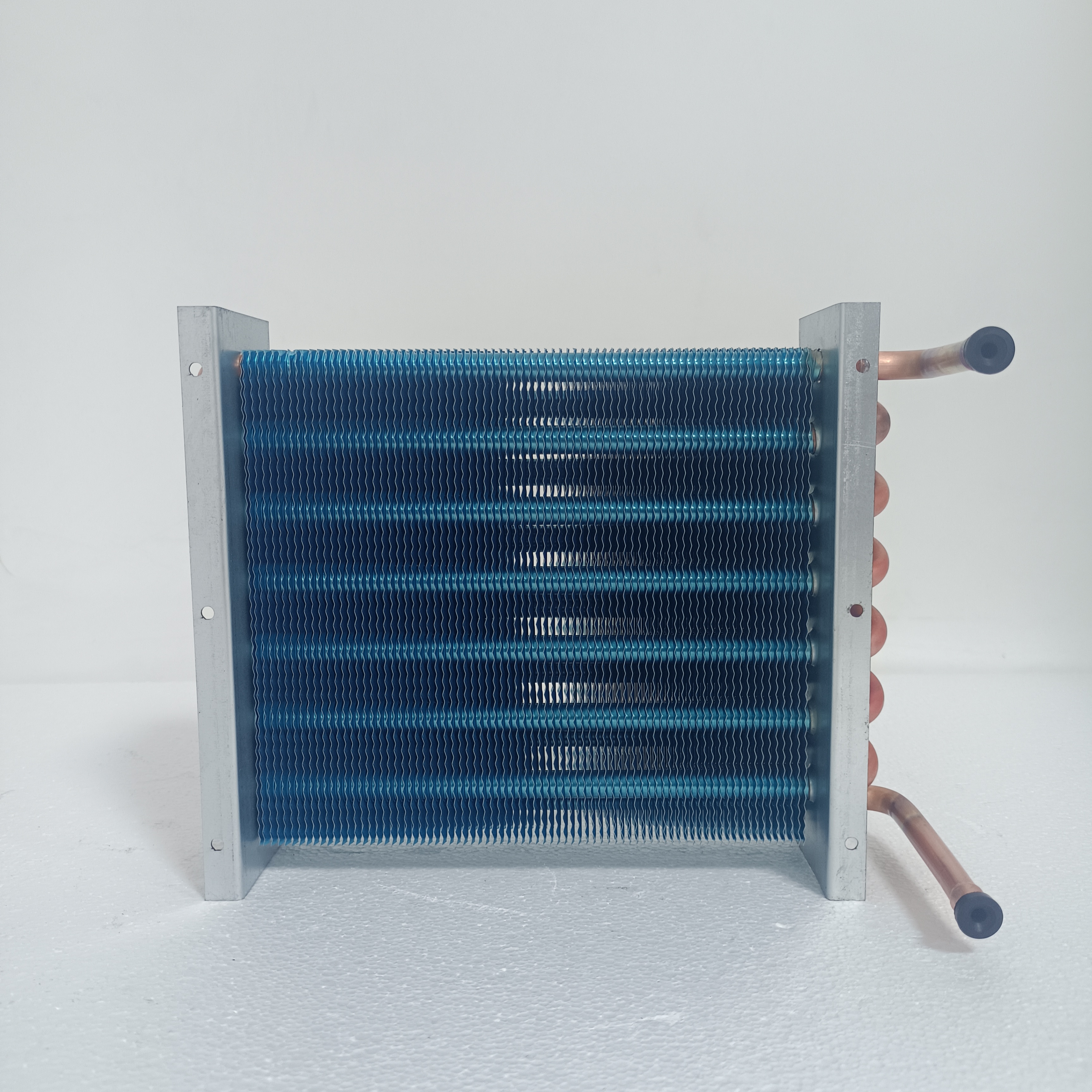 Condenser for Water Dispensers in Buses